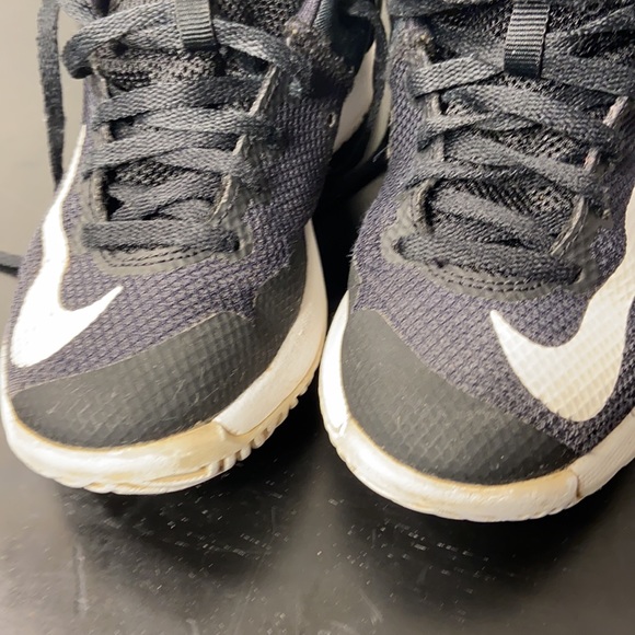 Nike KDTrey5 sneaker - Picture 2 of 9